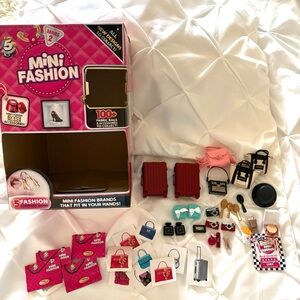 Zuru Mini Fashion Series 2 Accessories and Display Box, 25 items!